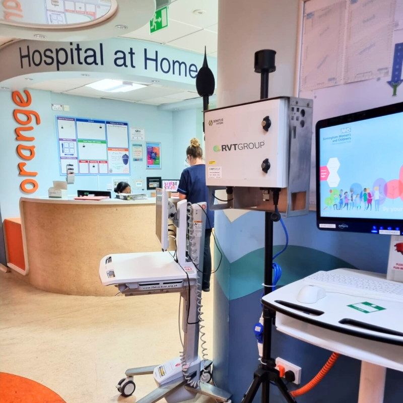 Dust and noise environmental monitoring at a hospital