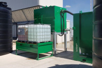 EnviroHub-TU02-dosing-skid-treatment-tank-and-lamella-settlement-tank-in-use-for-a-full-water-treatment-set-up