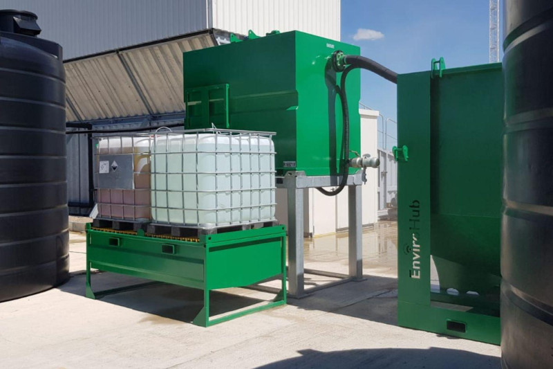 EnviroHub-TU02-dosing-skid-treatment-tank-and-lamella-settlement-tank-in-use-for-a-full-water-treatment-set-up