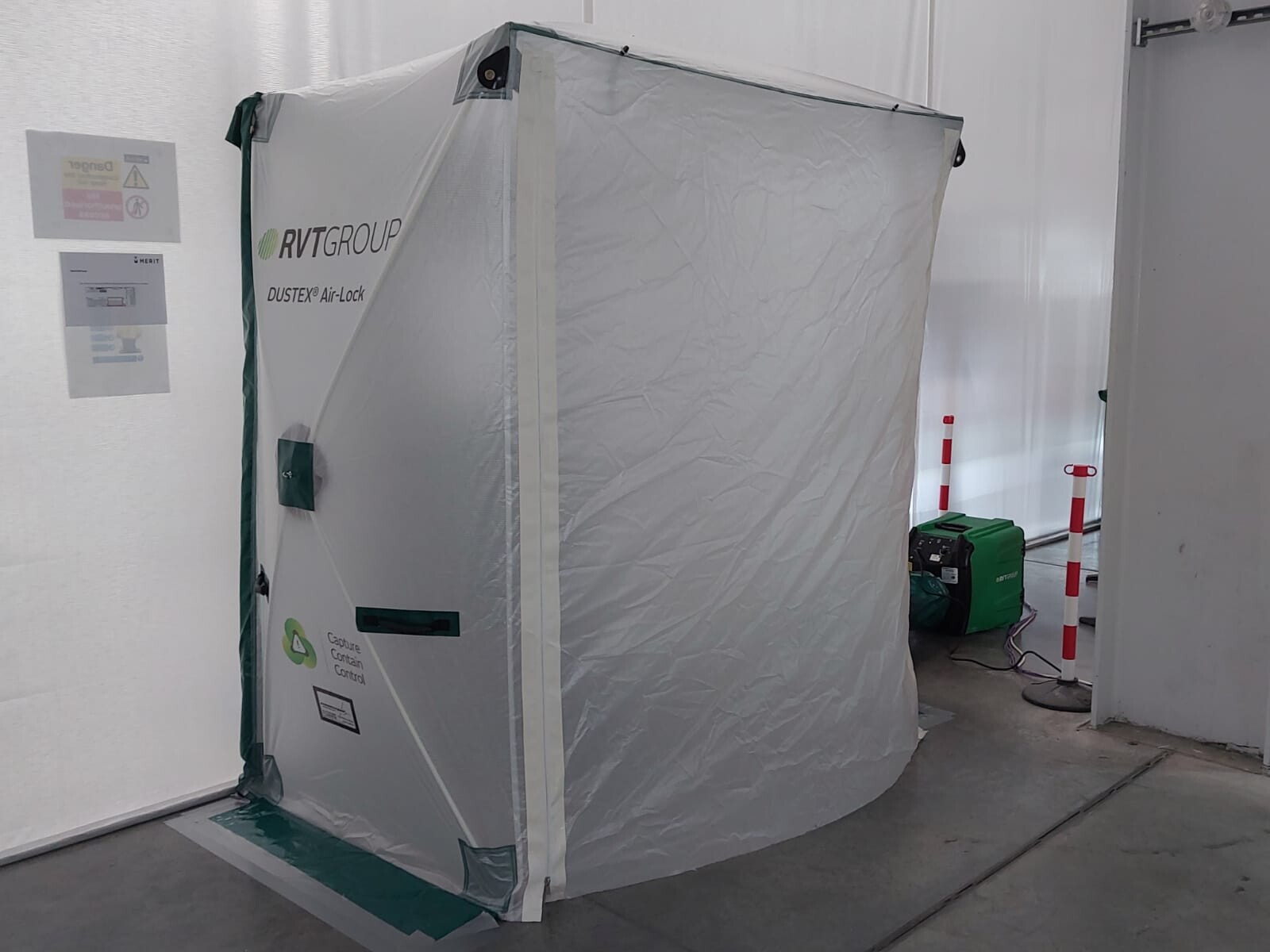 Dustex Airlock and Raptor on site for effective dust extraction