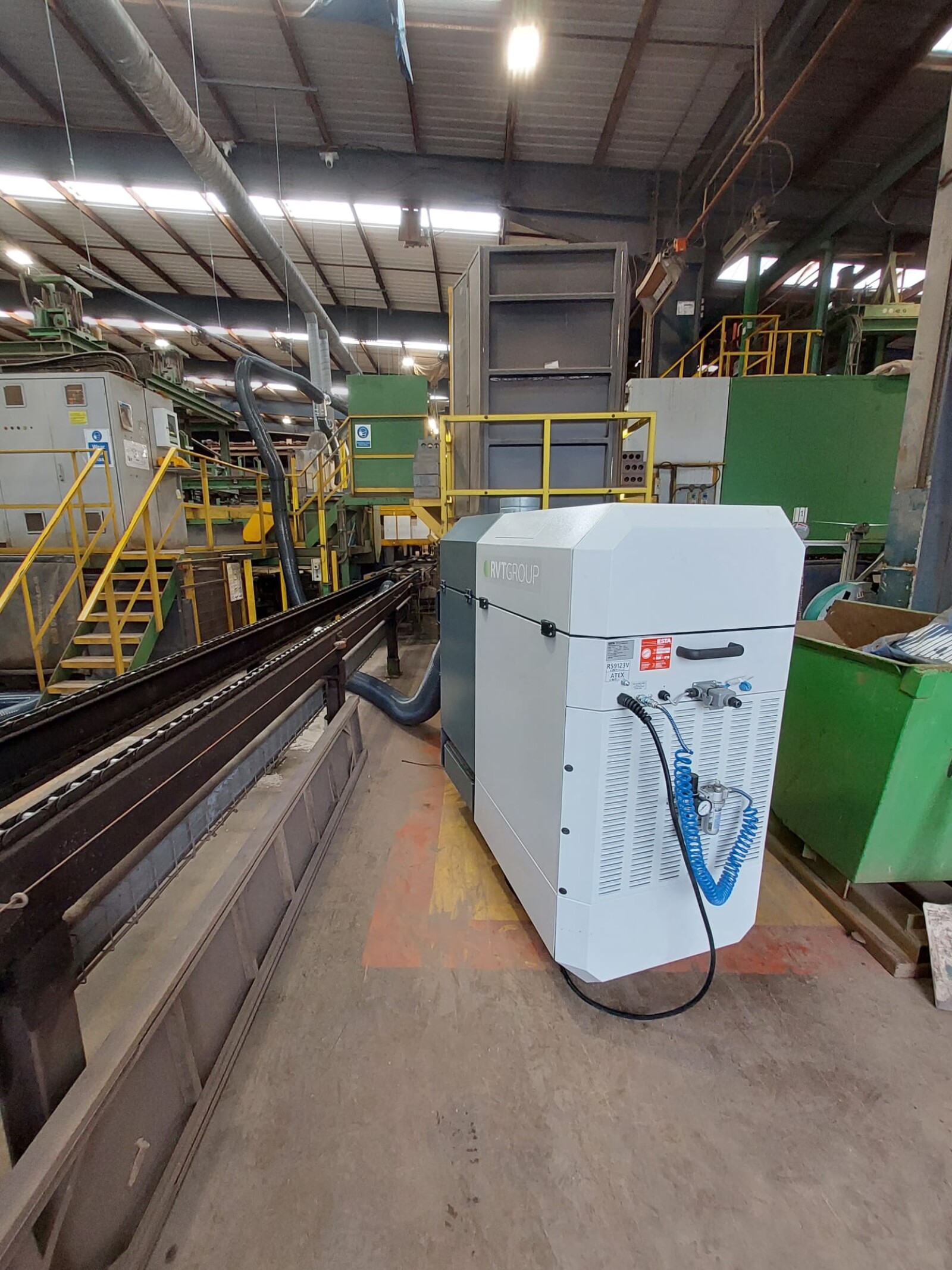 Dustex D4 extracting brick dust at a factory in Birmingham