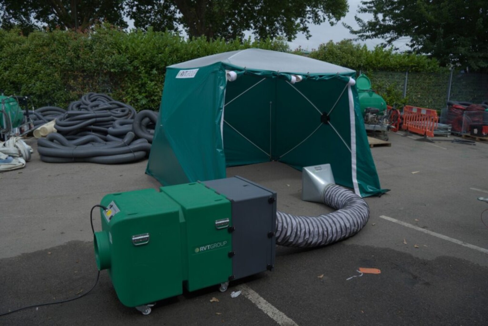 Dustex pop-up tent set up with dust extraction stationed at the entrance