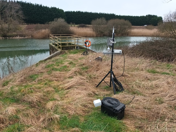 EnviroHub-In-stream-Monitor-measuring-water-discharged-in-a-lake-in-Swindon
