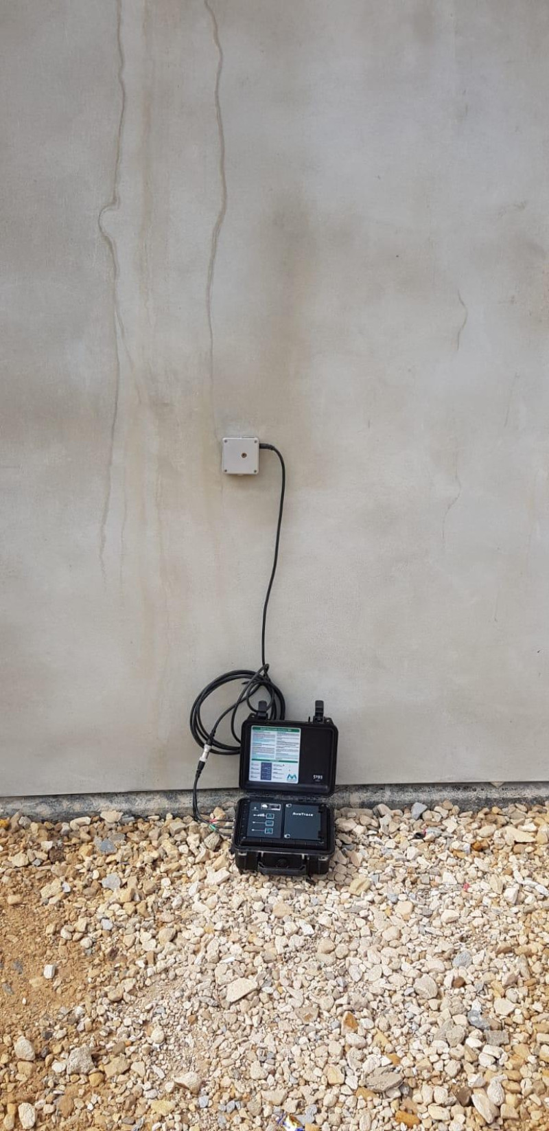 Vibration Monitor Graham const Hinchingbrooke Hospital 1