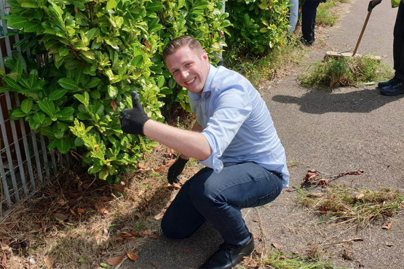 Strengthening Team Work at RVT Group Through a Spot of Gardening